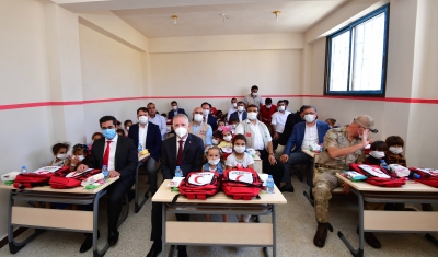 Protokolün Katılımıyla Cerablus’ta Eman Filistin Okulu Açıldı