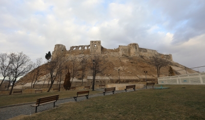Gaziantep’te hasar alan tarihi binalar için bilim kurulu toplandı
